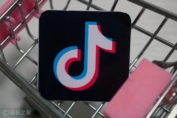 女人都是用什么交友软件聊天的？